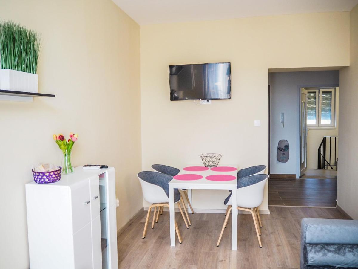 Holiday Apartmanhaz Harkány Exterior foto